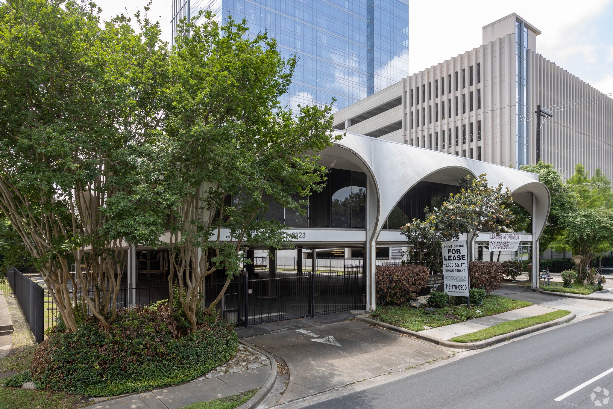 3323 Richmond Ave, Houston, TX for Rent