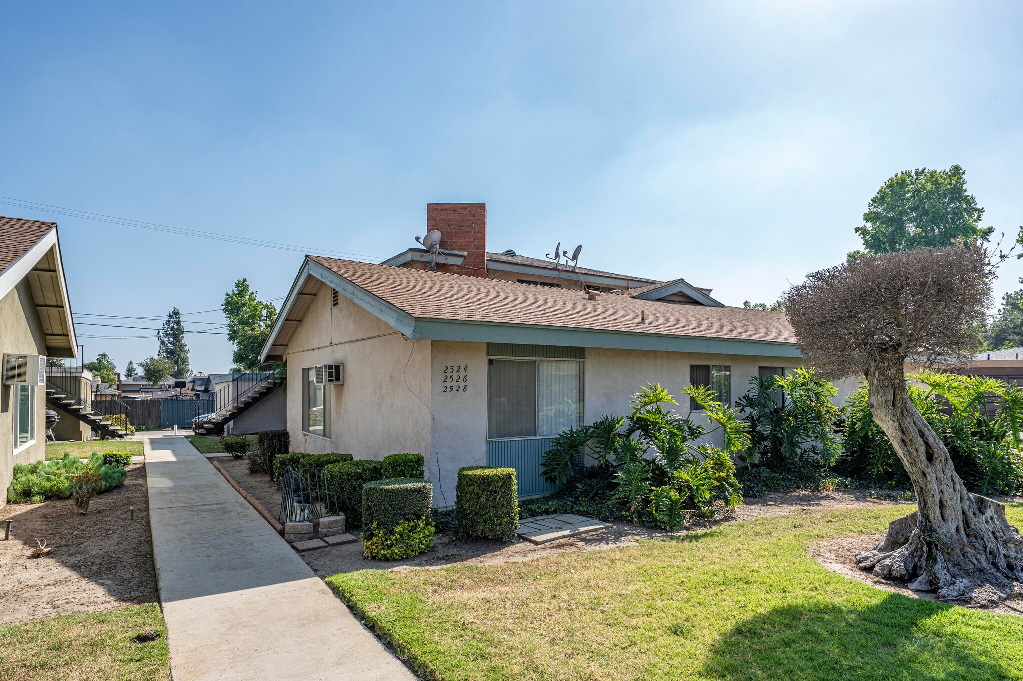 2524 Price Dr, La Verne, CA for Sale