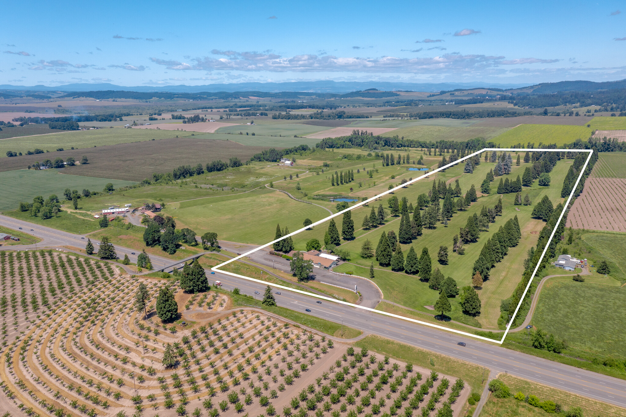 6335 Highway 22, Independence, OR for Sale