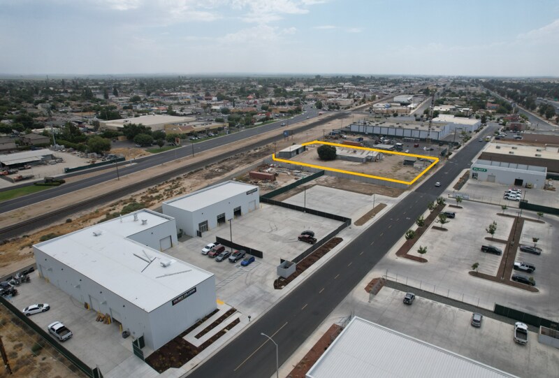 1702 Glenwood St Delano, CA 93215 Industrial Property for Lease on