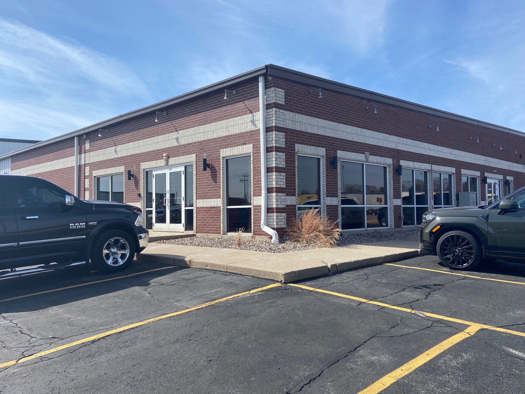 969 Waube Ln, Green Bay, WI for Rent