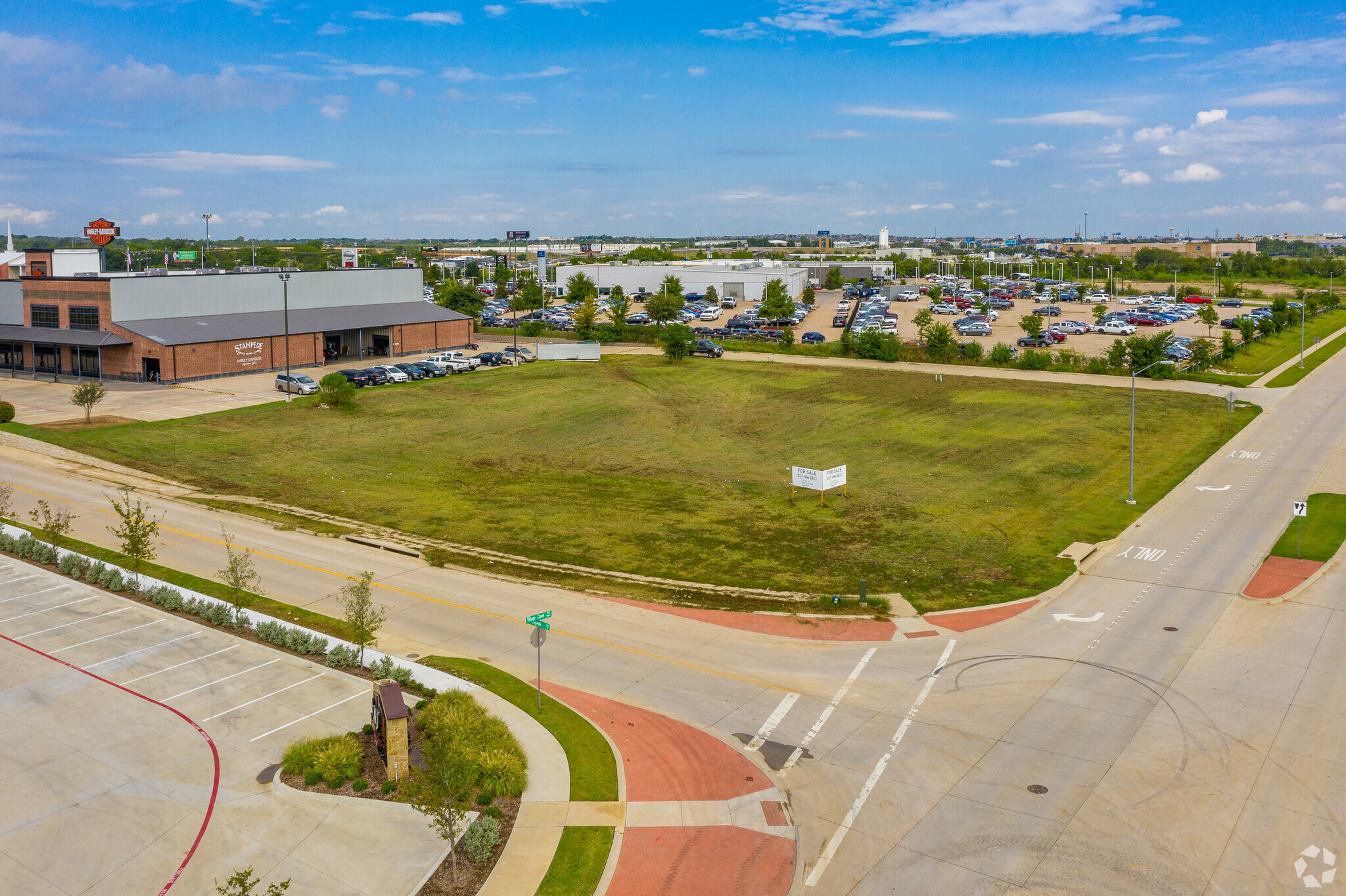 240 N Burleson Blvd, Burleson, TX for Sale