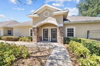 Tampa, FL Coworking Space - 8471-8473 W Linebaugh Ave