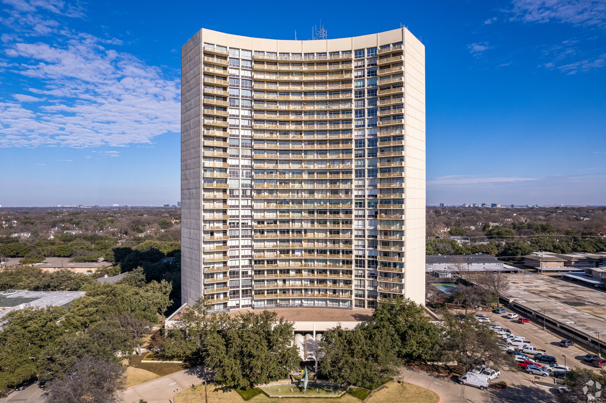 6211 W Northwest Hwy, Dallas, TX for Sale