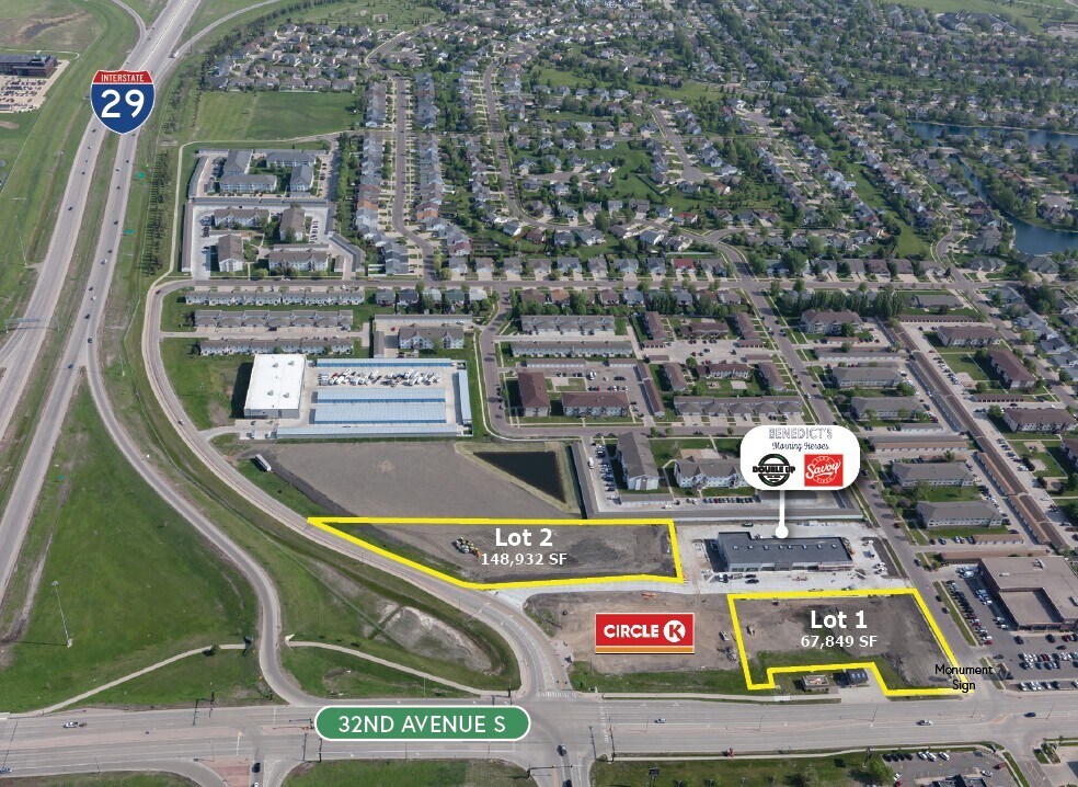 I-29 & 32nd Avenue S, Fargo, ND for Rent