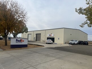 Merced, CA Warehouse - 95 Macready Dr