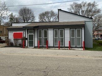Big Rapids, MI Freestanding - 115 Hemlock St
