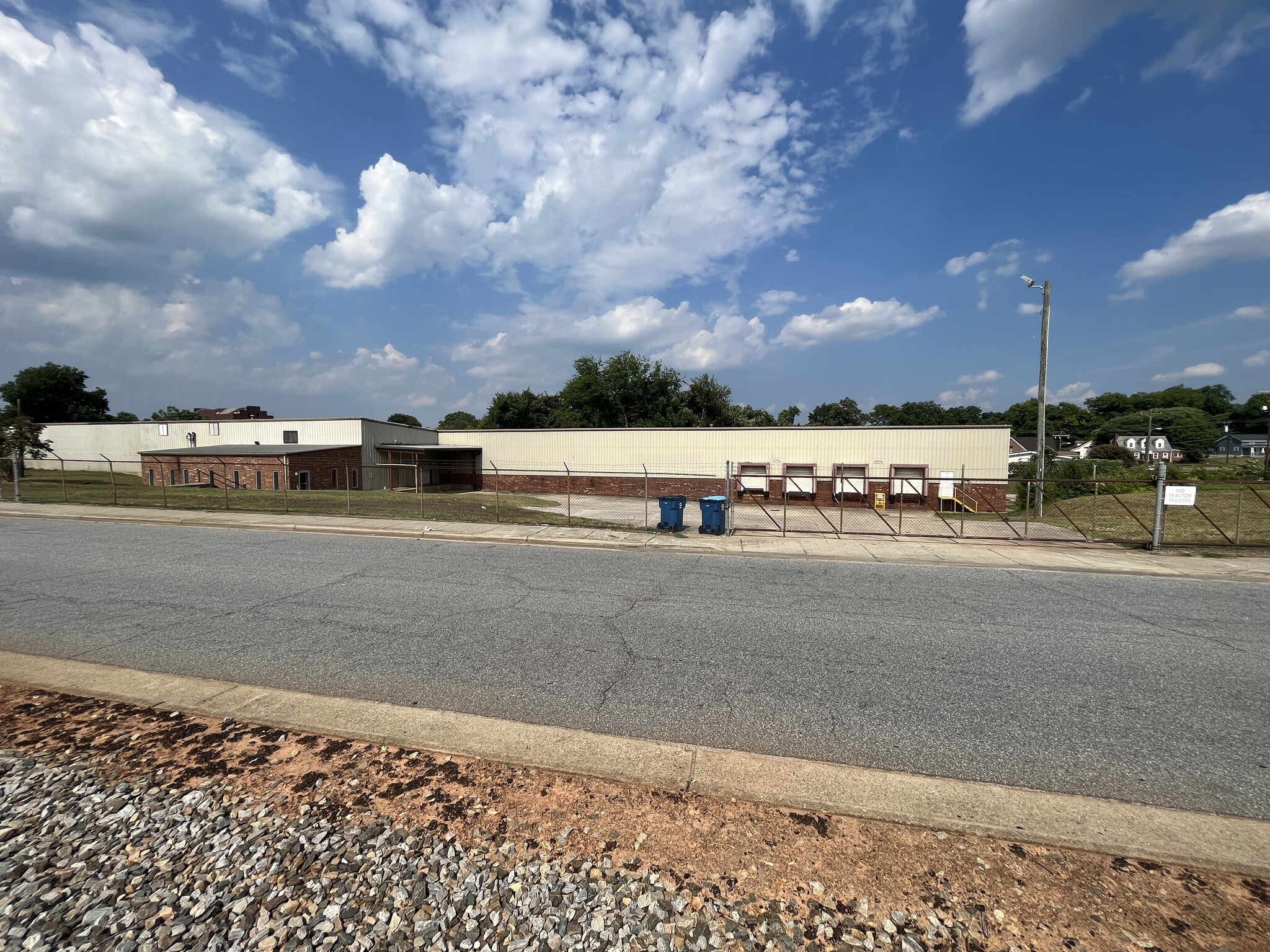 205 SE Market St, Reidsville, NC for Rent