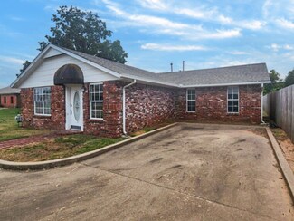 508 E Main St  