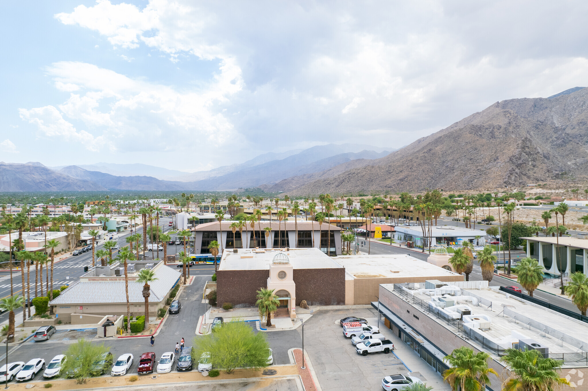 450 S Palm Canyon Dr, Palm Springs, CA for Rent