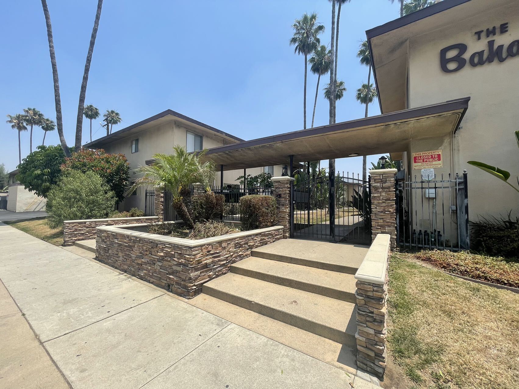 826 N Barranca Ave, Covina, CA for Sale