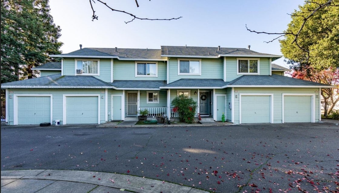 2304 Donahue Ave, Santa Rosa, CA for Sale