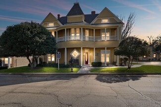 Granbury, TX Hospitality - 123 W Doyle St
