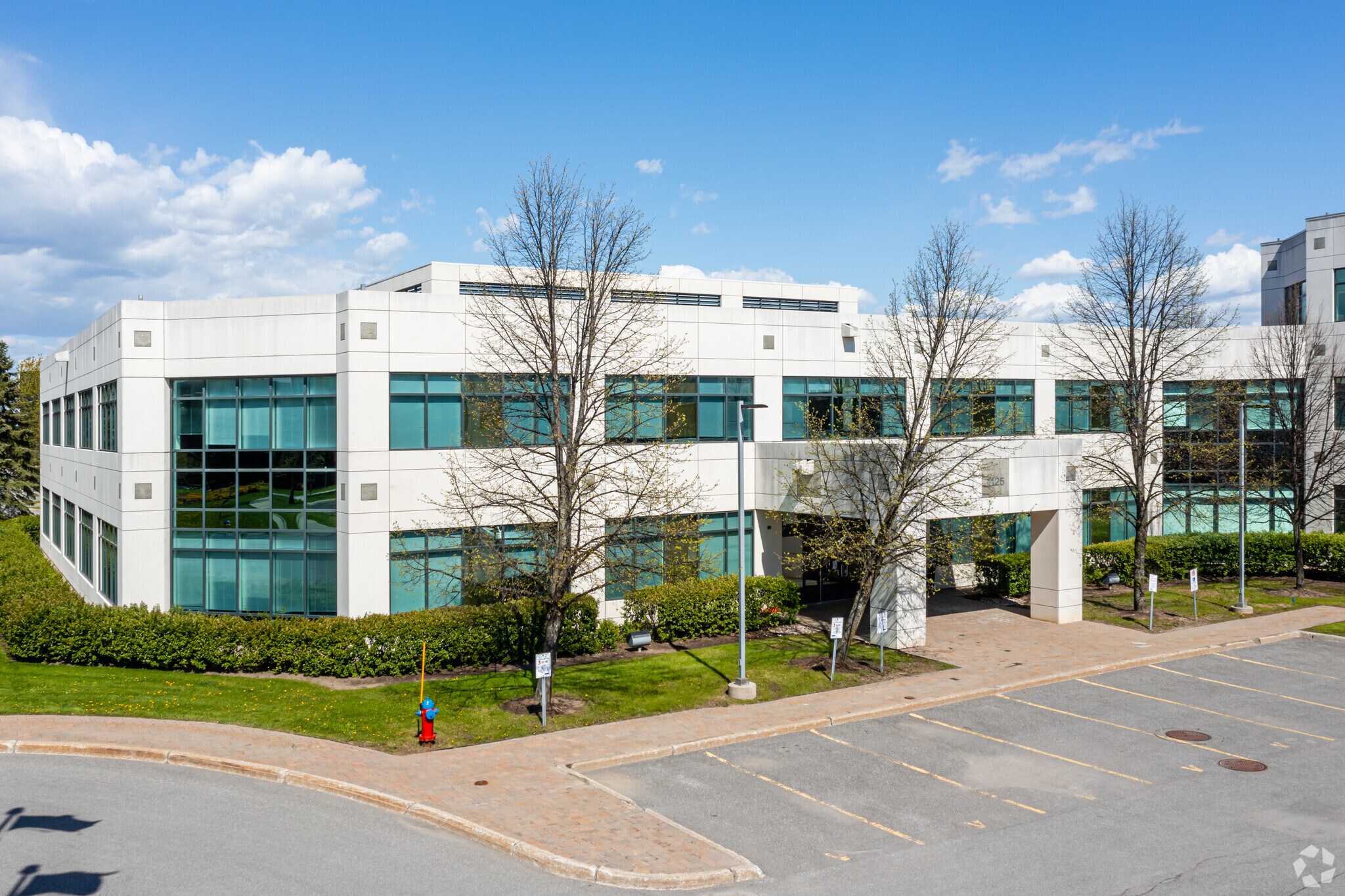 1125 Innovation Dr, Ottawa, ON for Rent