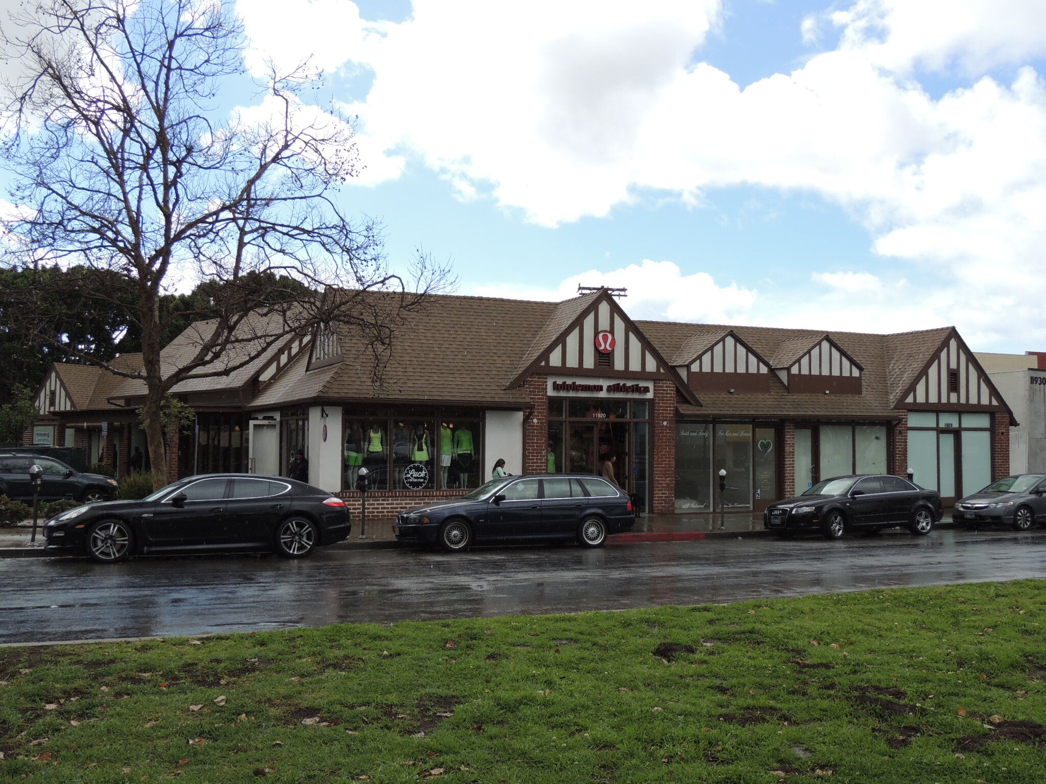 11918-11928 San Vicente Blvd, Los Angeles, CA for Rent