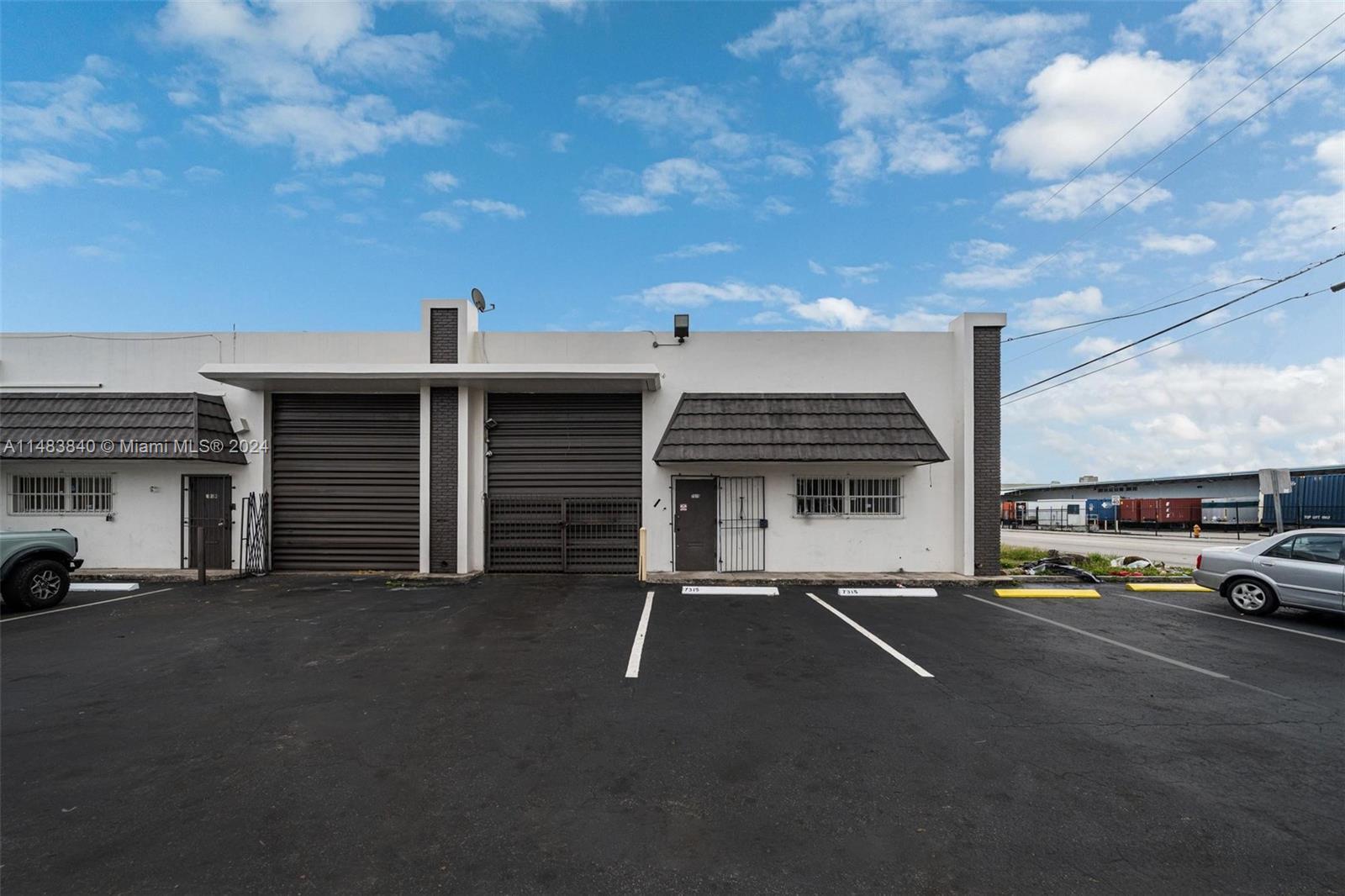 7315-7335 NW 32nd Ave, Miami, FL for Rent