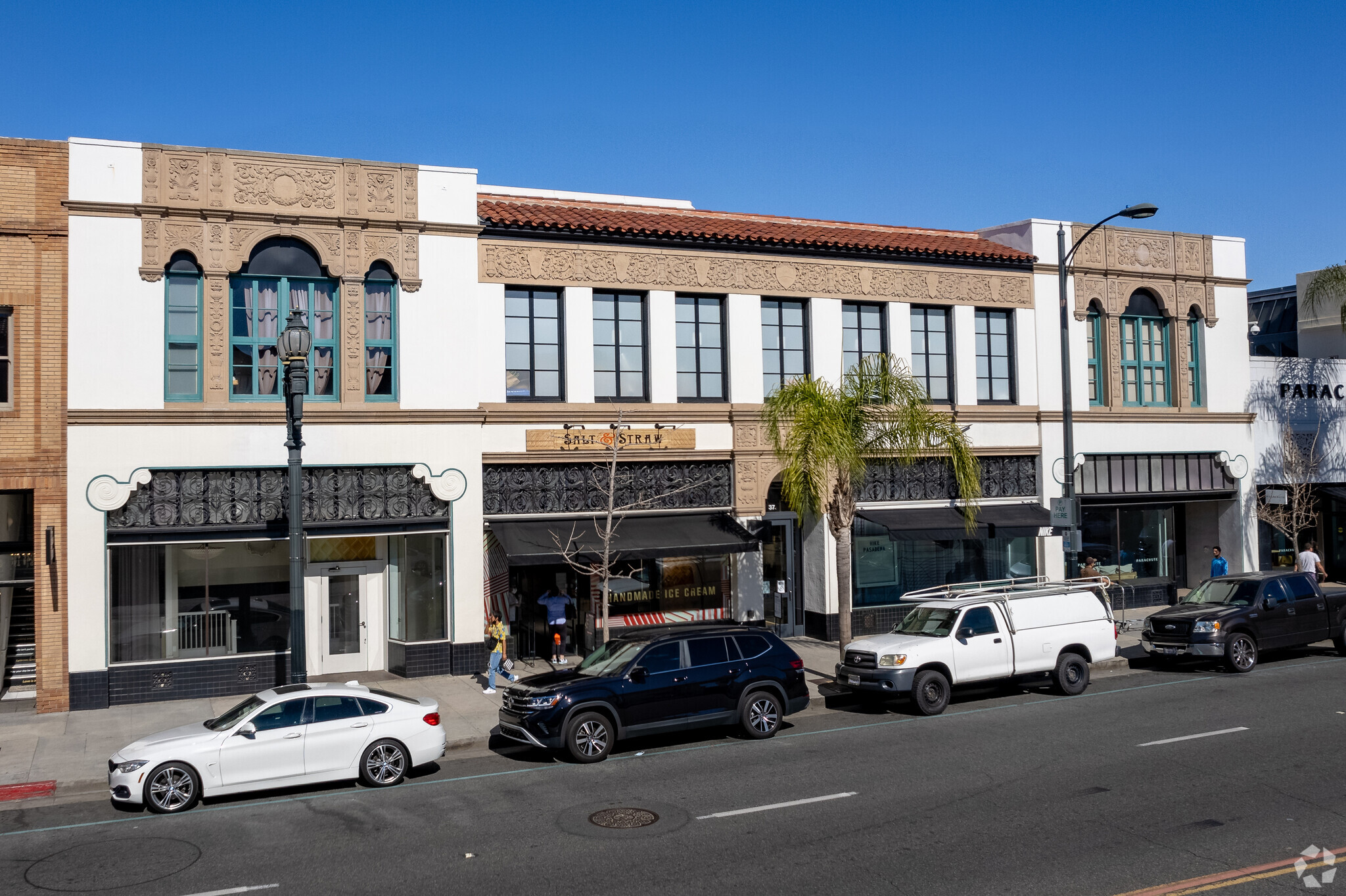 61-75 W Colorado Blvd, Pasadena, CA for Rent