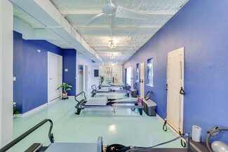 Fort Myers, FL Office/Medical - 1570 Colonial Blvd