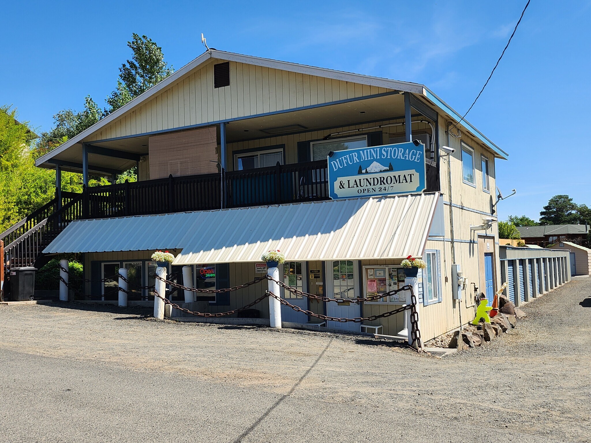 50 NE Akin St Dufur, OR 97021 Specialty Property for Lease on