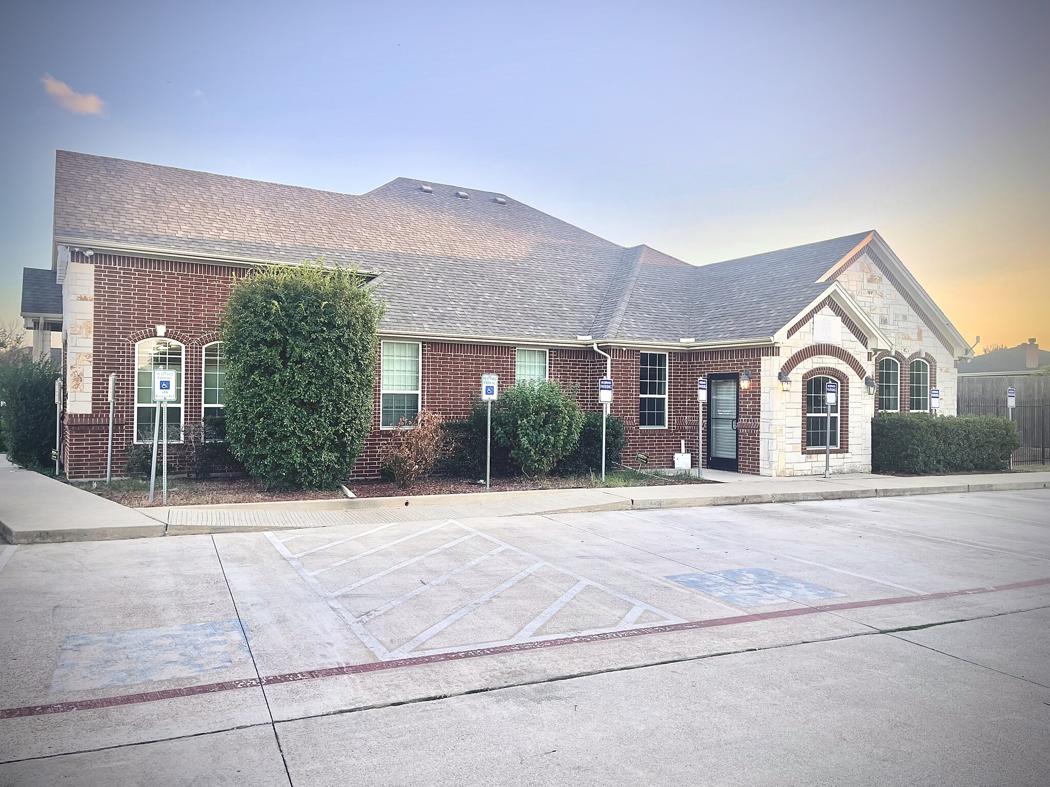 200 W J Boaz Rd, Saginaw, TX for Rent