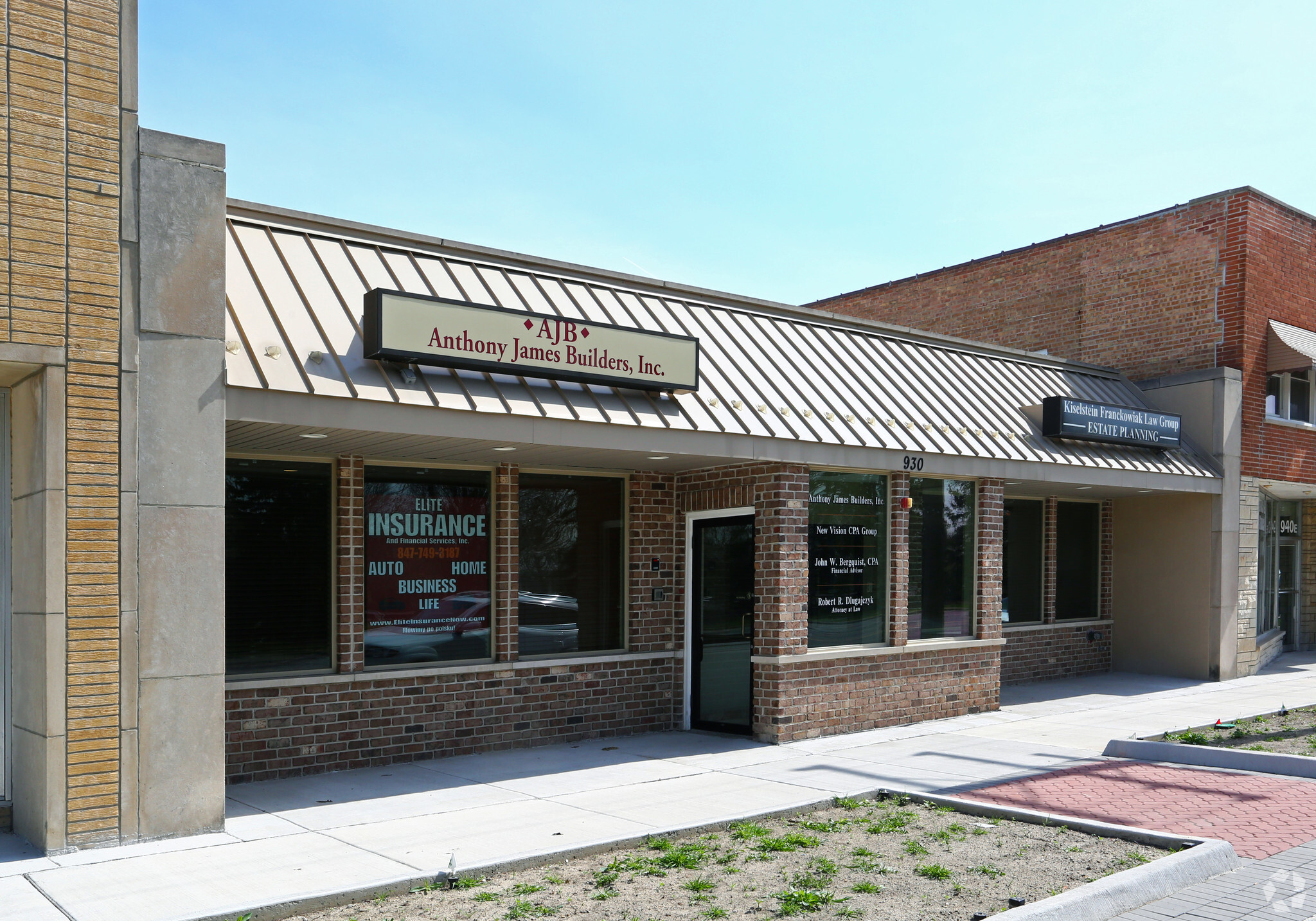 930 E Northwest Hwy, Mount Prospect, IL for Rent