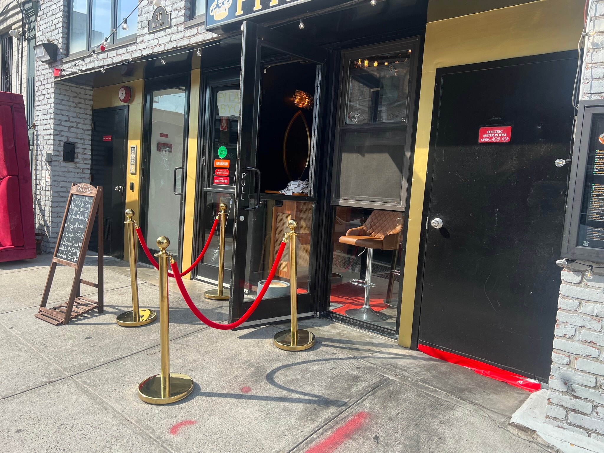317 Union Ave, Brooklyn, NY for Rent