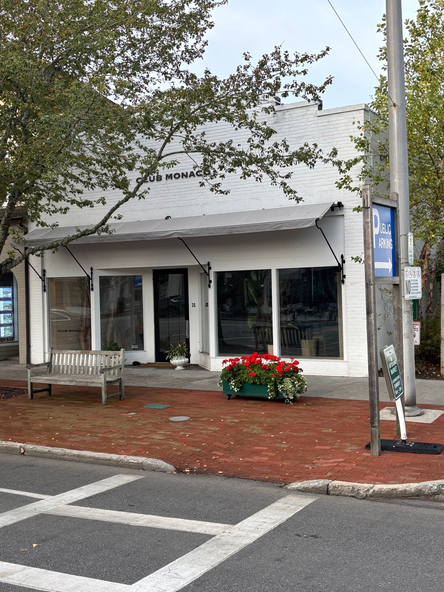 35 Main St, Southampton, NY for Rent