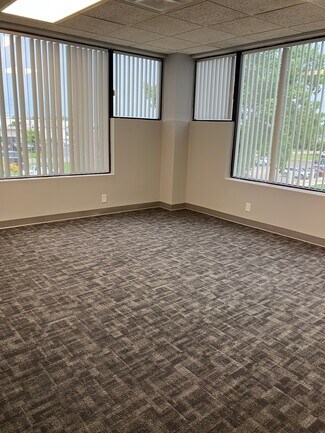 Rochester, NY Office, Office/Medical - 3136 S Winton Rd
