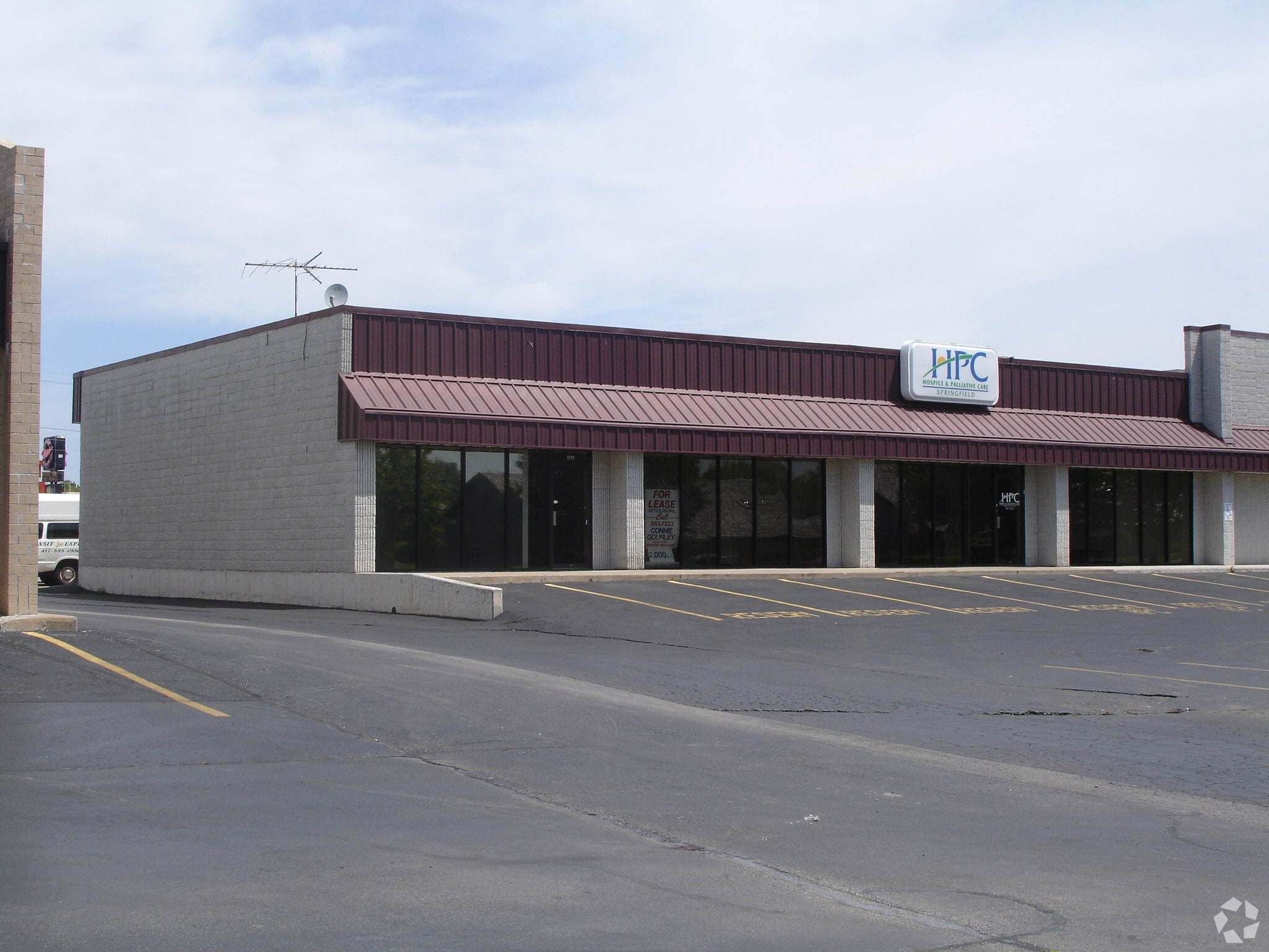 1249-1251 E Montclair St, Springfield, MO for Rent