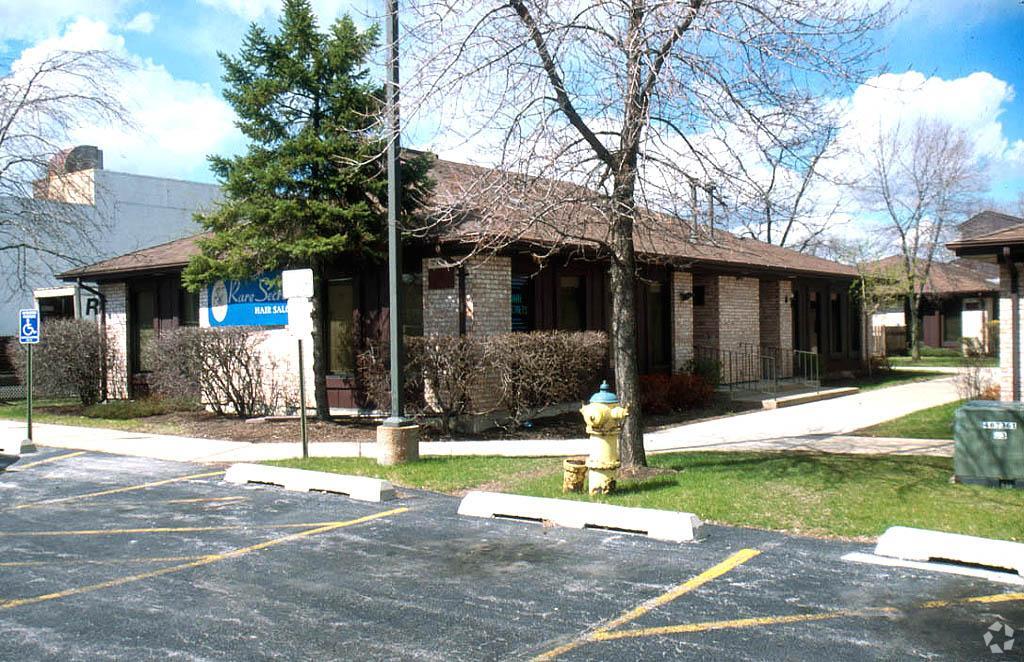 17516 E Carriageway Dr Hazel Crest, IL 60429 Office Property for