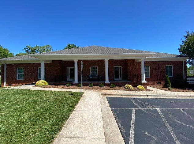 460 S Main St, Davidson, NC for Rent