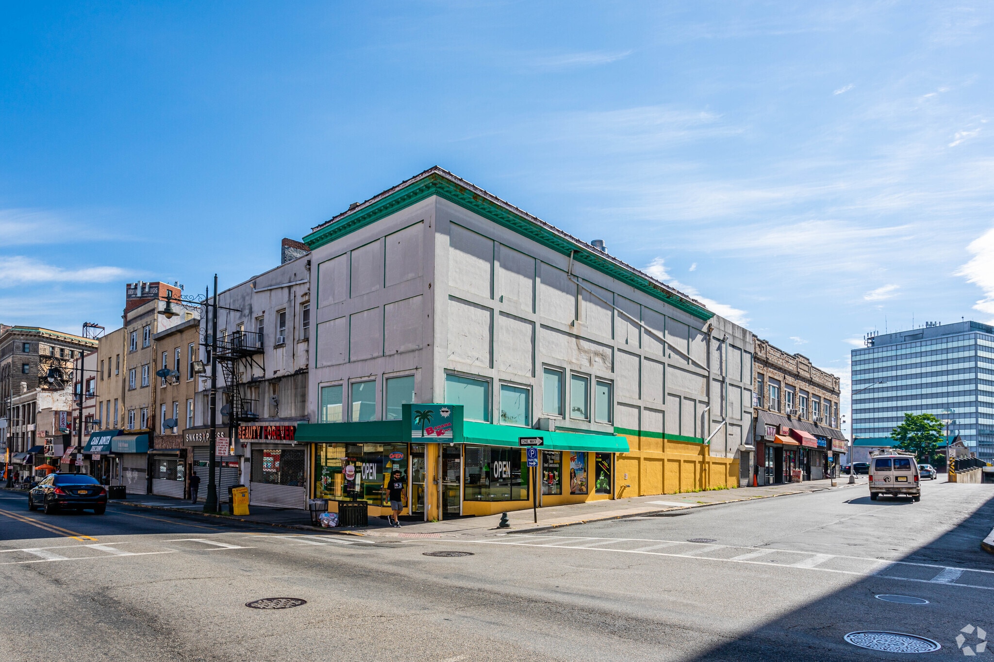 277 Main St, Paterson, NJ for Rent