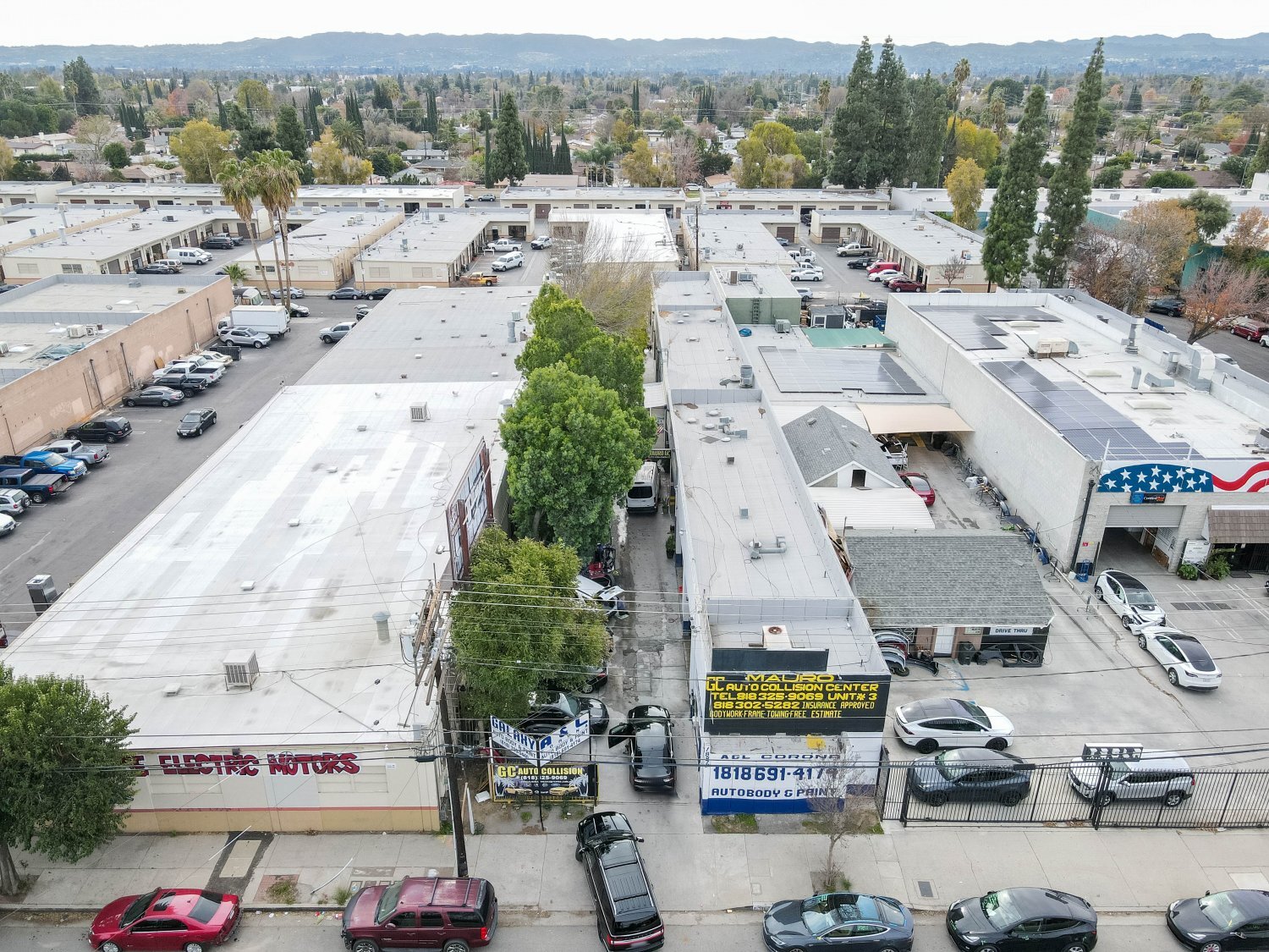 18812 Parthenia St Northridge, CA 91324 Retail Property for Lease on