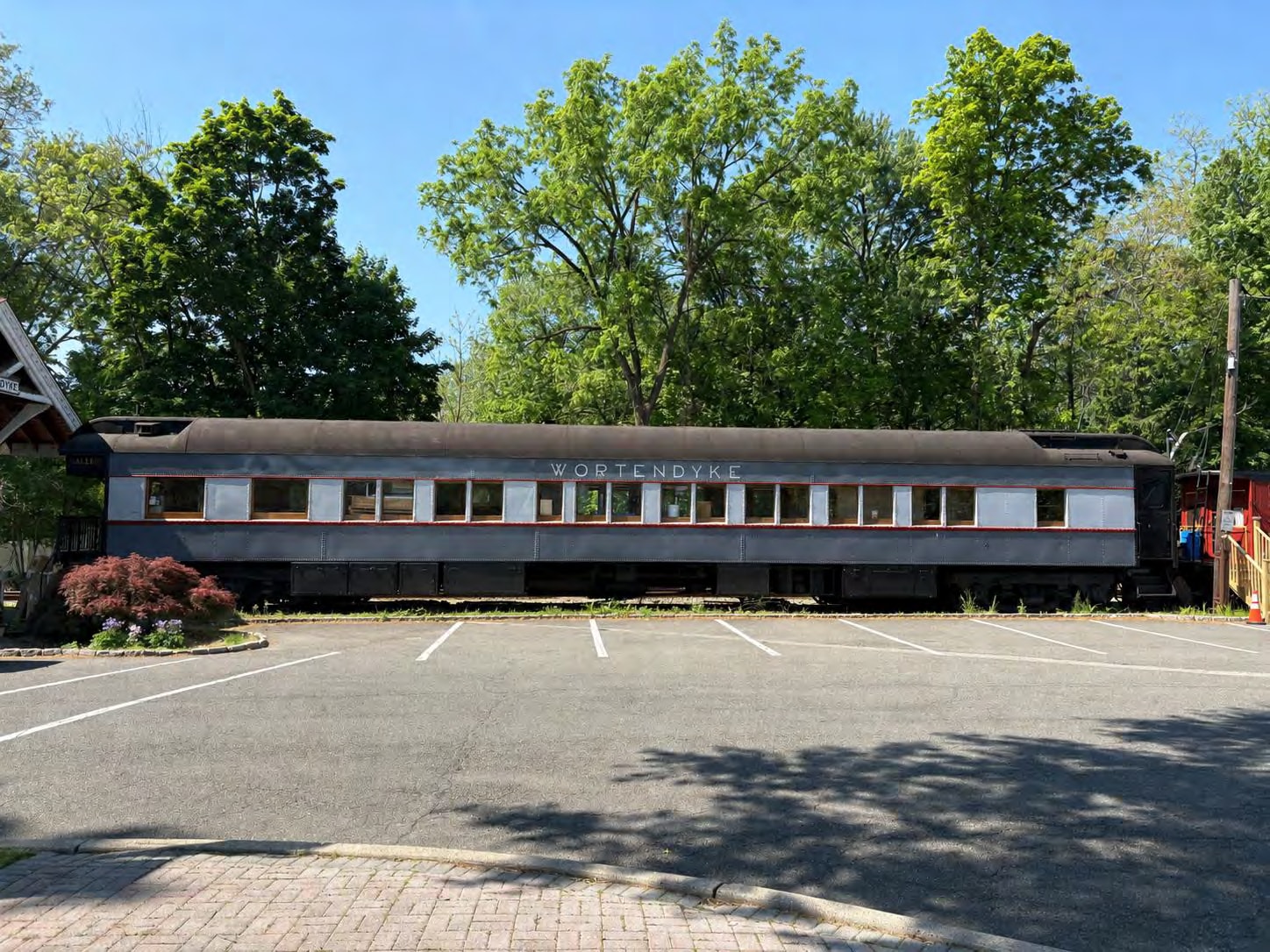211 Greenwood Ave, Midland Park, NJ for Rent