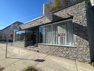 Wakefield, MA Retail - 209 Albion St