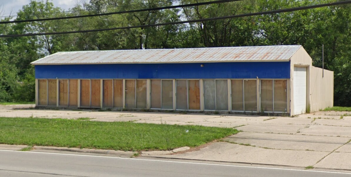 7814 N Main St, Dayton, OH for Sale