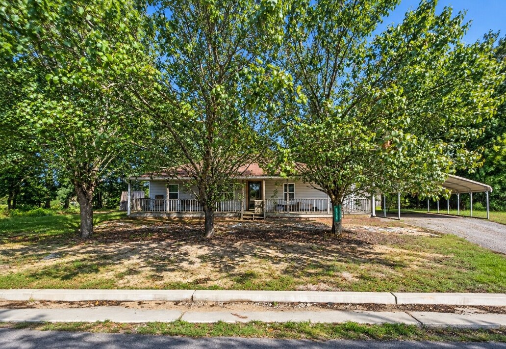 13790 Veterans Memorial Hwy, Winston, GA for Sale
