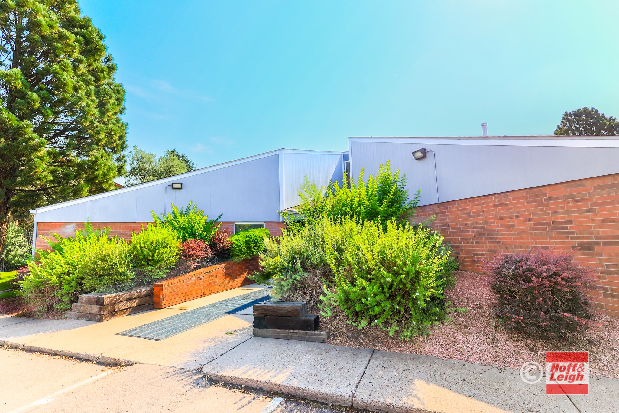 3585 Van Teylingen Dr, Colorado Springs, CO for Sale