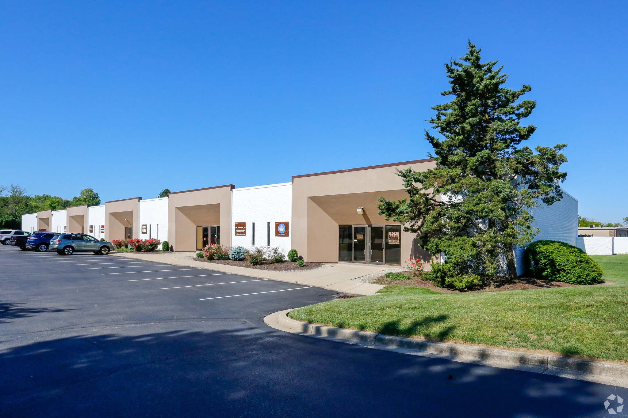 466-484 Windsor Park Dr, Centerville, OH for Rent