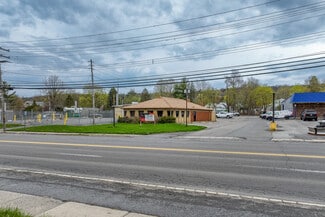 Nedrow, NY Fast Food - 6313 S Salina St
