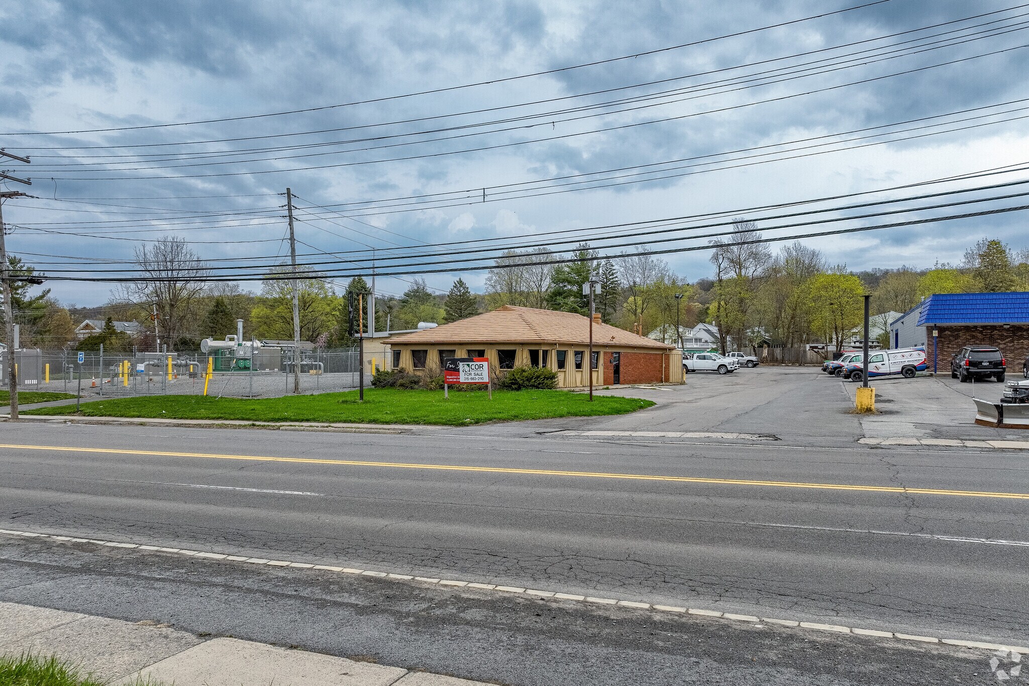 6313 S Salina St, Nedrow, NY for Sale