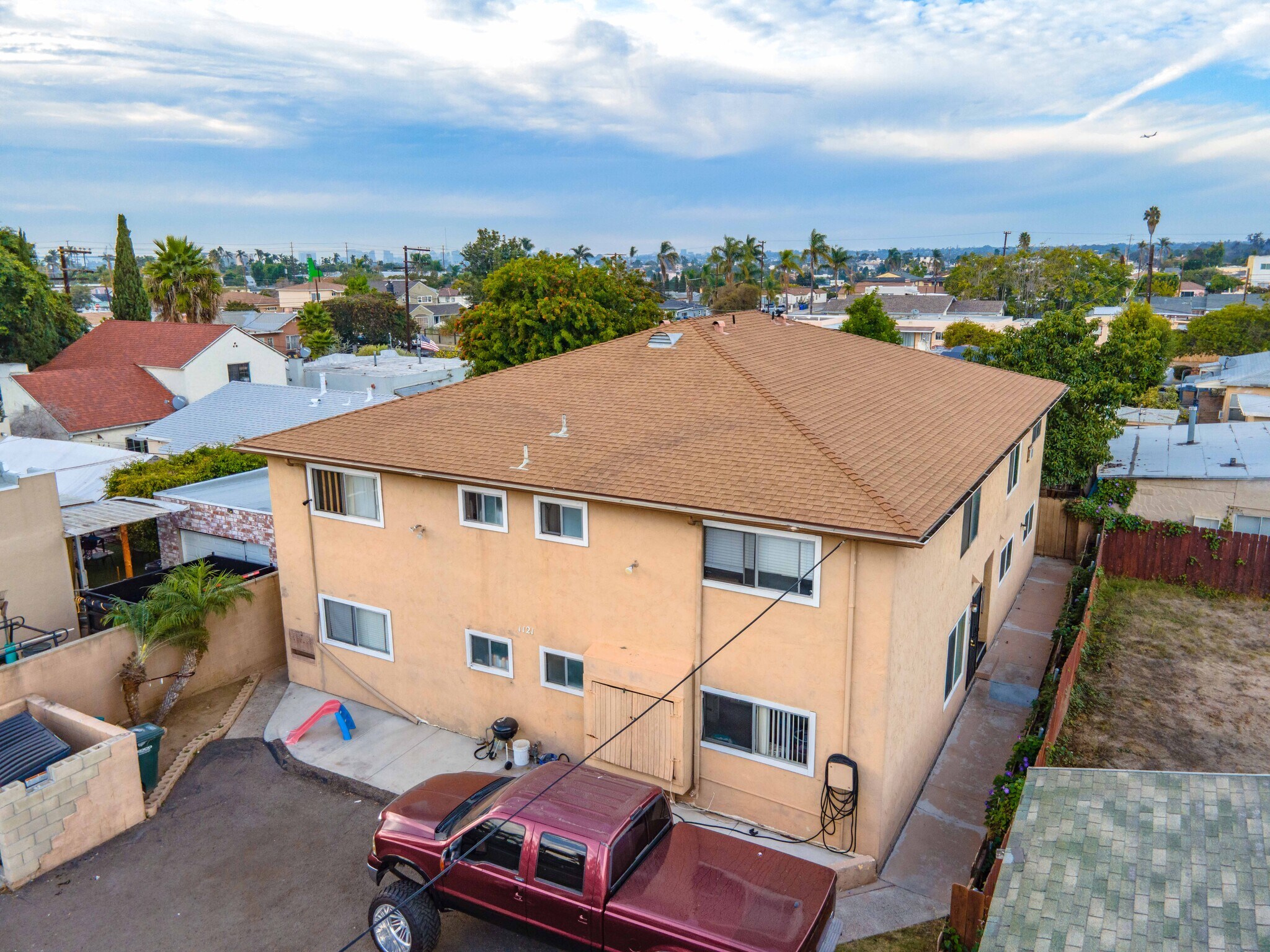 1121 E 6th St, National City, CA for Sale