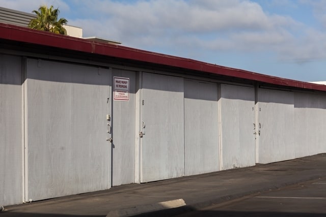 884-898 W 16th St, Newport Beach, CA for Rent