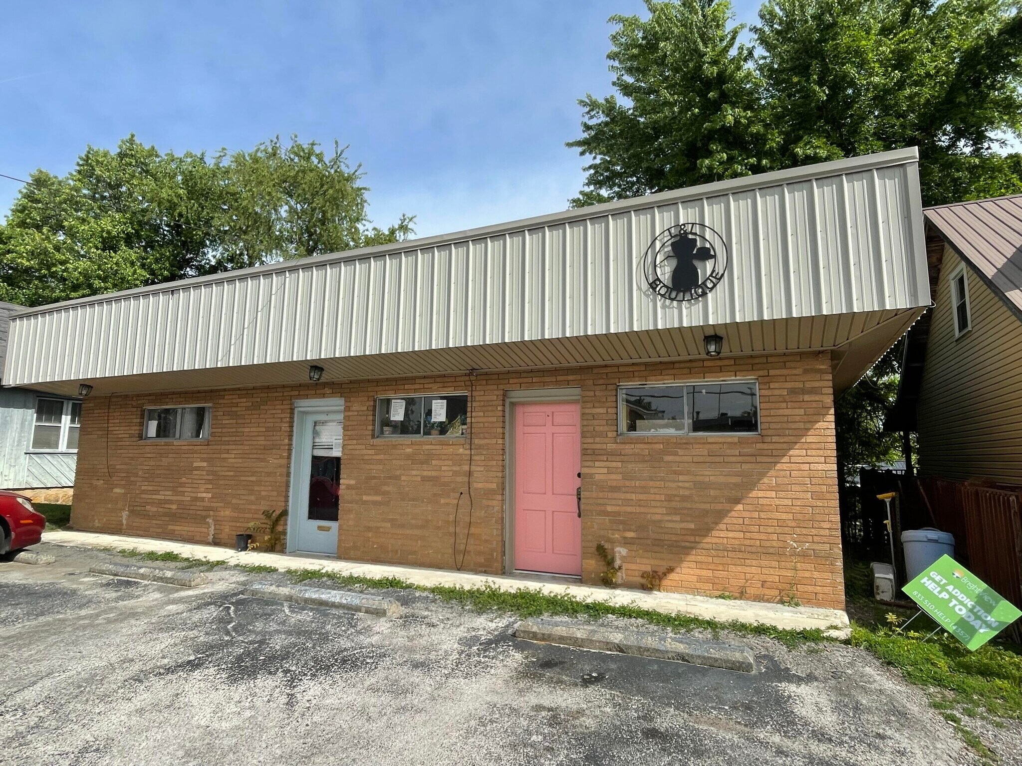 161 Court St, Whitley City, KY for Sale