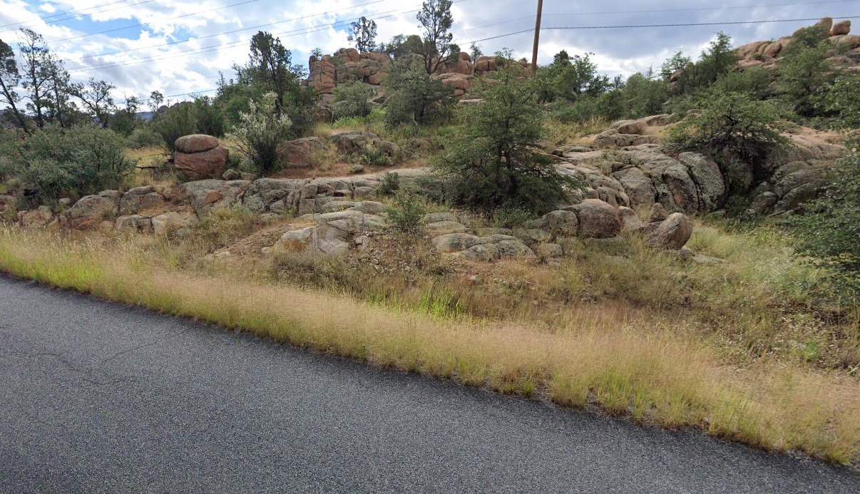 2340 E Granite Dells Rd, Prescott, AZ for Sale