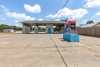 Tonkawa, OK Car Washes - 1003 N Main St