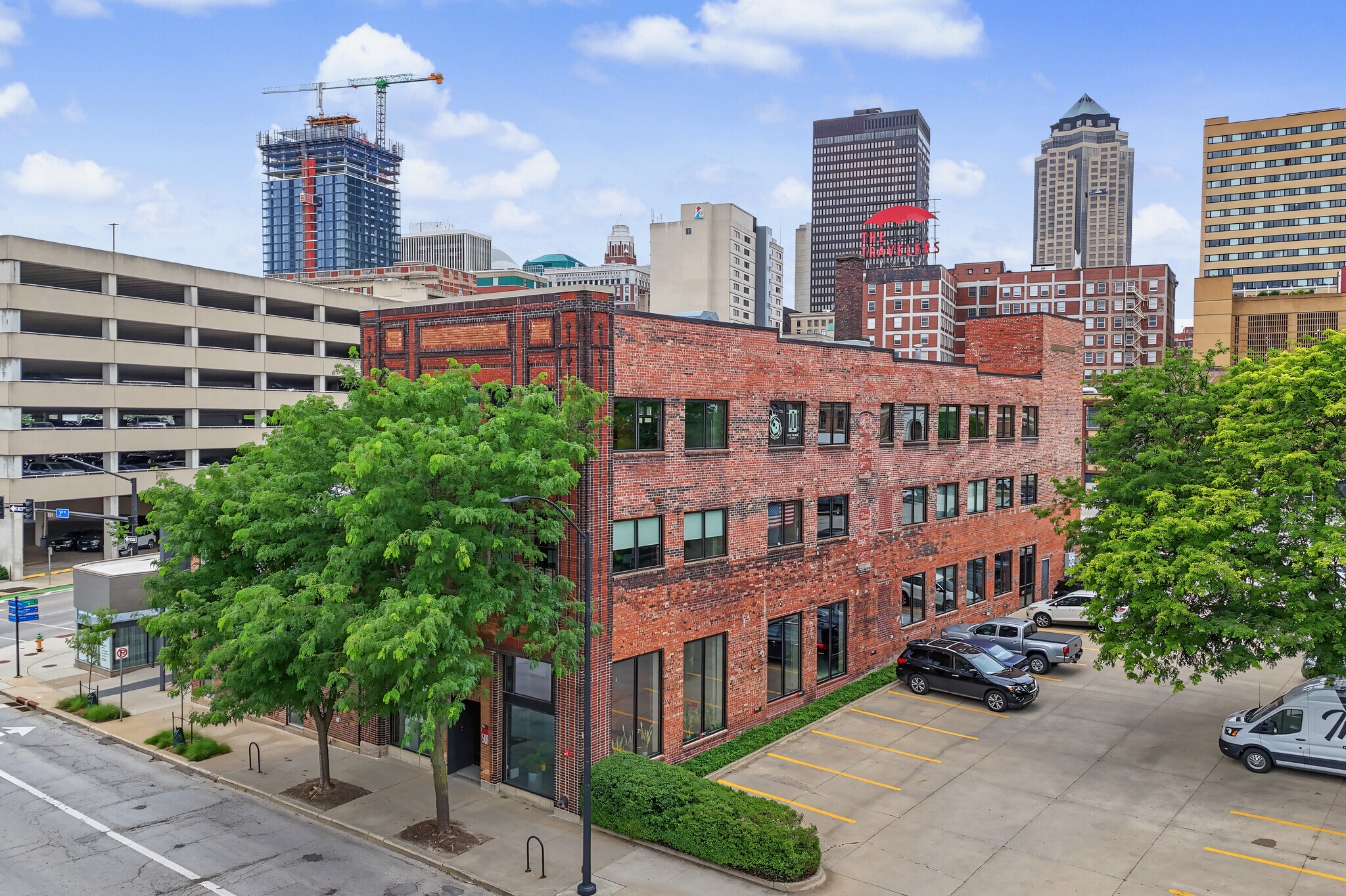 506 3rd St, Des Moines, IA for Rent