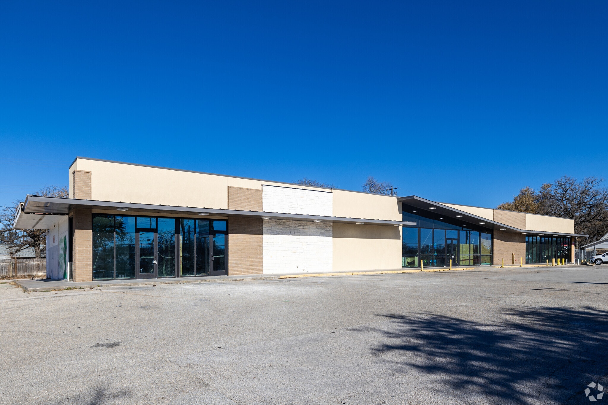 5706 Manor Rd, Austin, TX for Rent