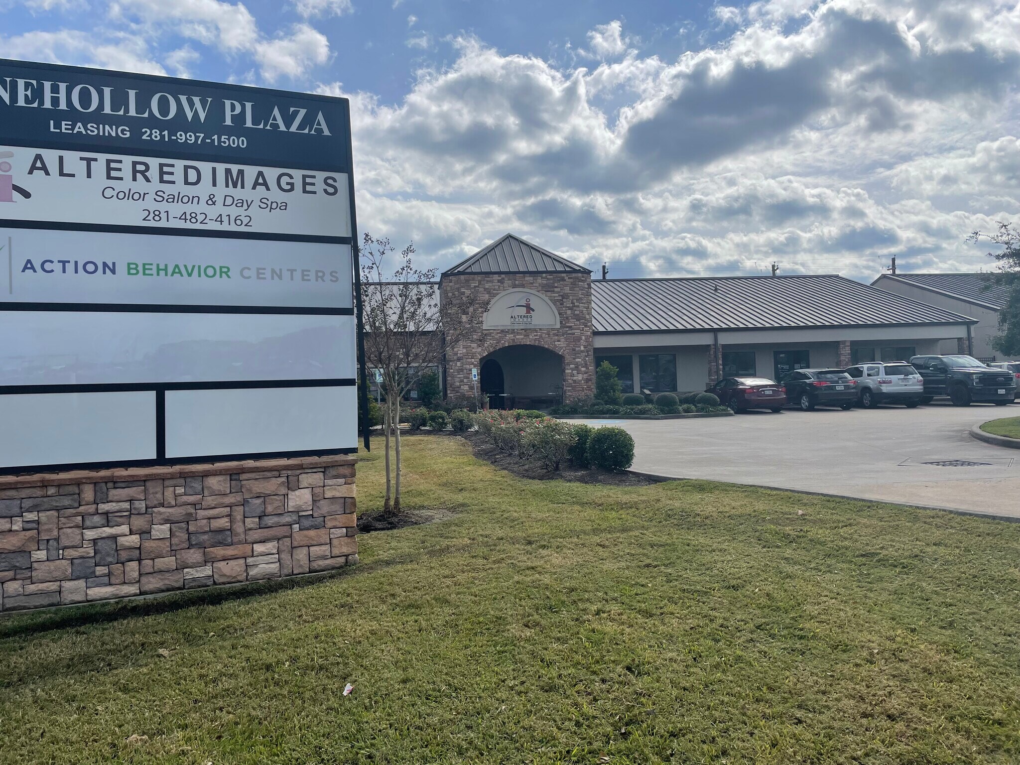1330 Broadway St, Pearland, TX for Rent