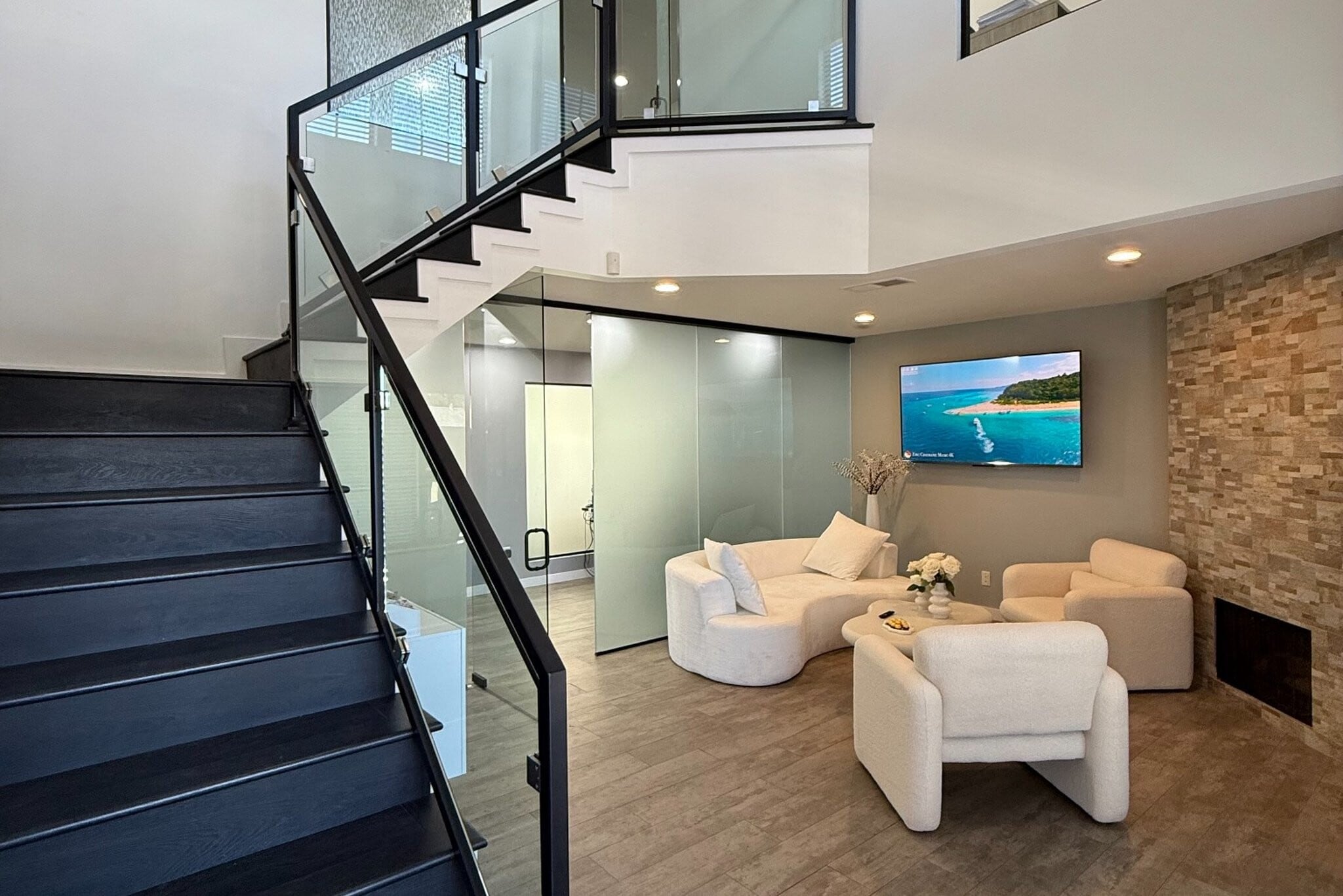 207 W Alameda Ave, Burbank, CA for Sale